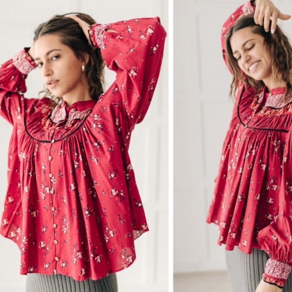 ⭐️Free People Paloma Floral  Button Up Peasant Blouse Top Berry Combo Size XS